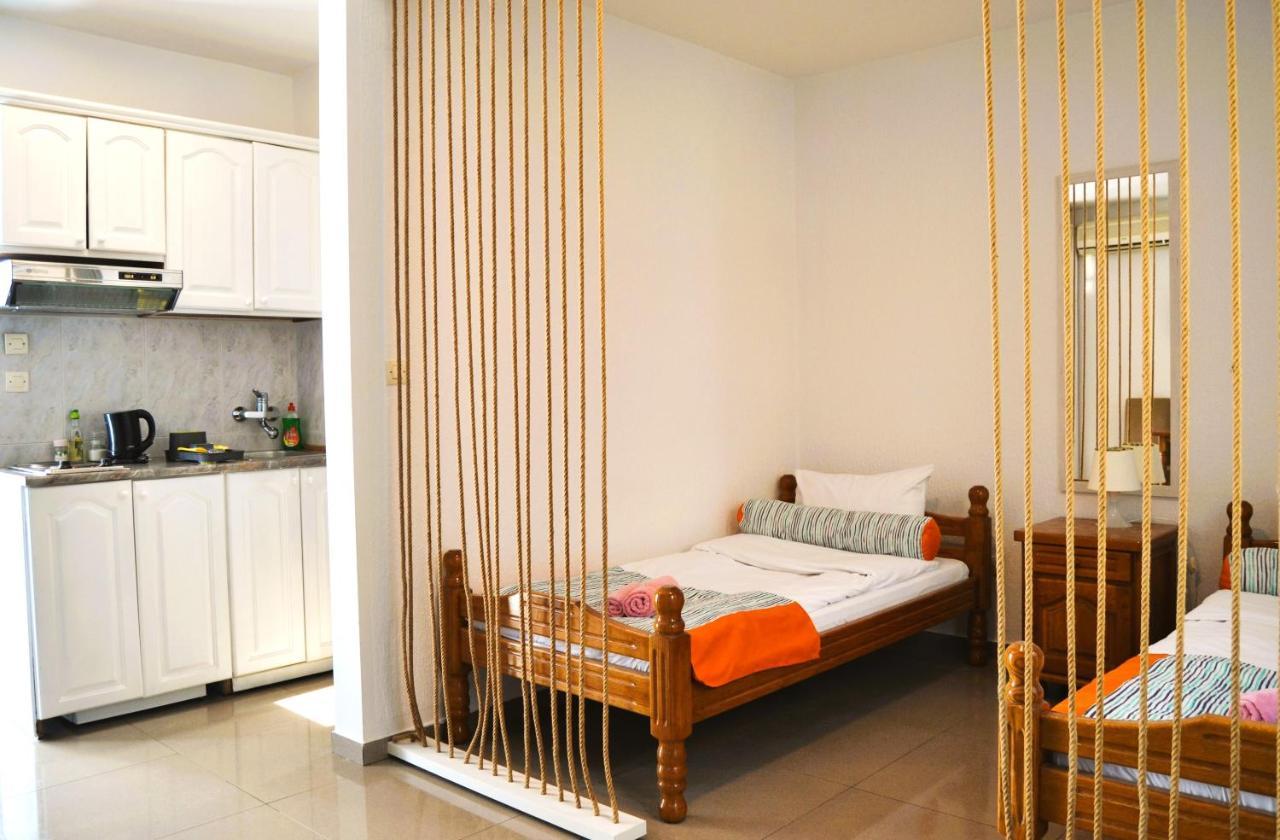 Yeshill Apart & Studio Budva Luaran gambar