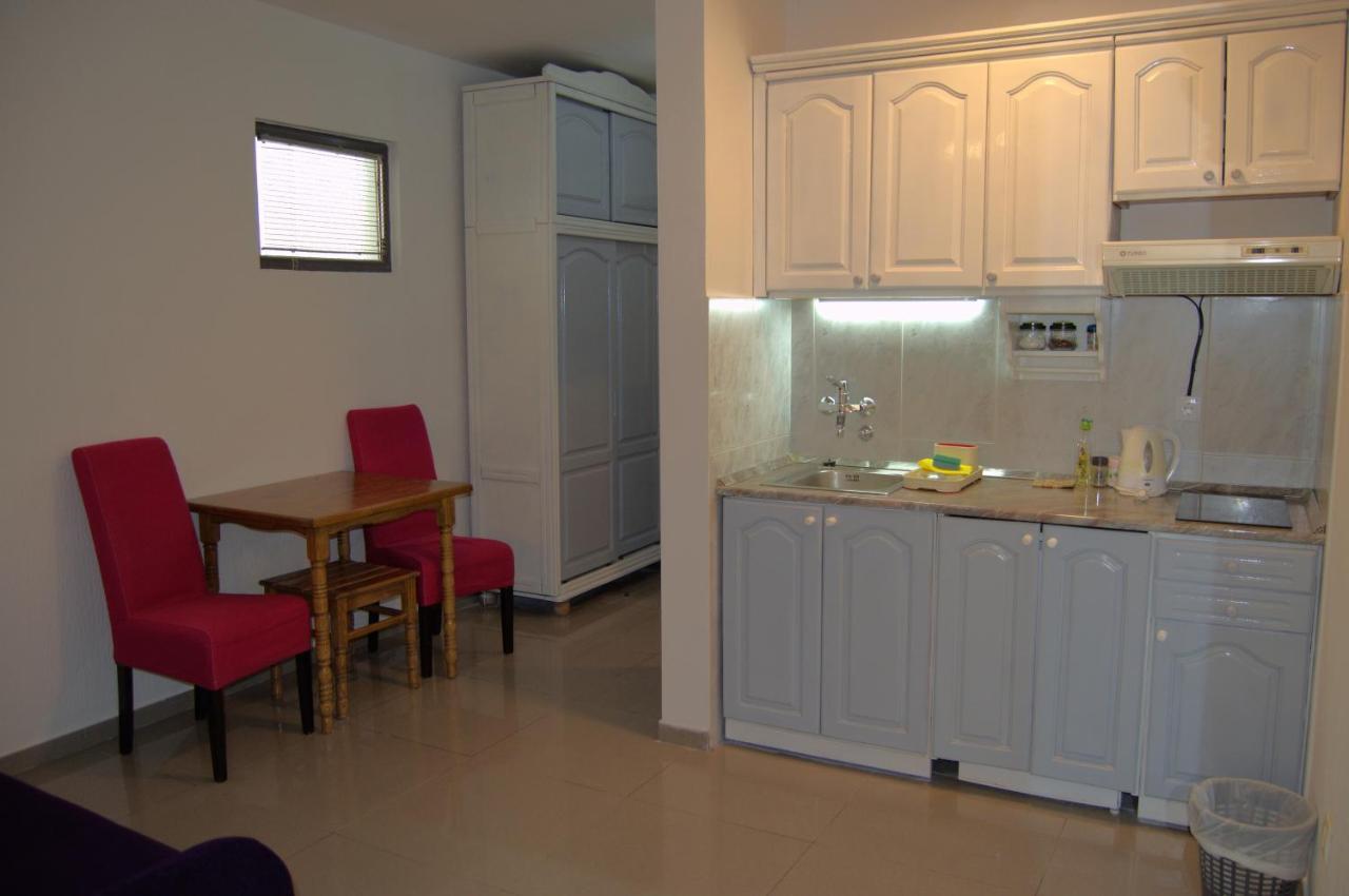 Yeshill Apart & Studio Budva Luaran gambar